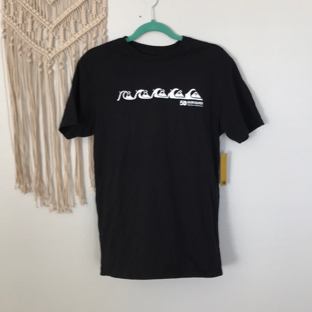 Men’s quicksilver t shirt NWT
